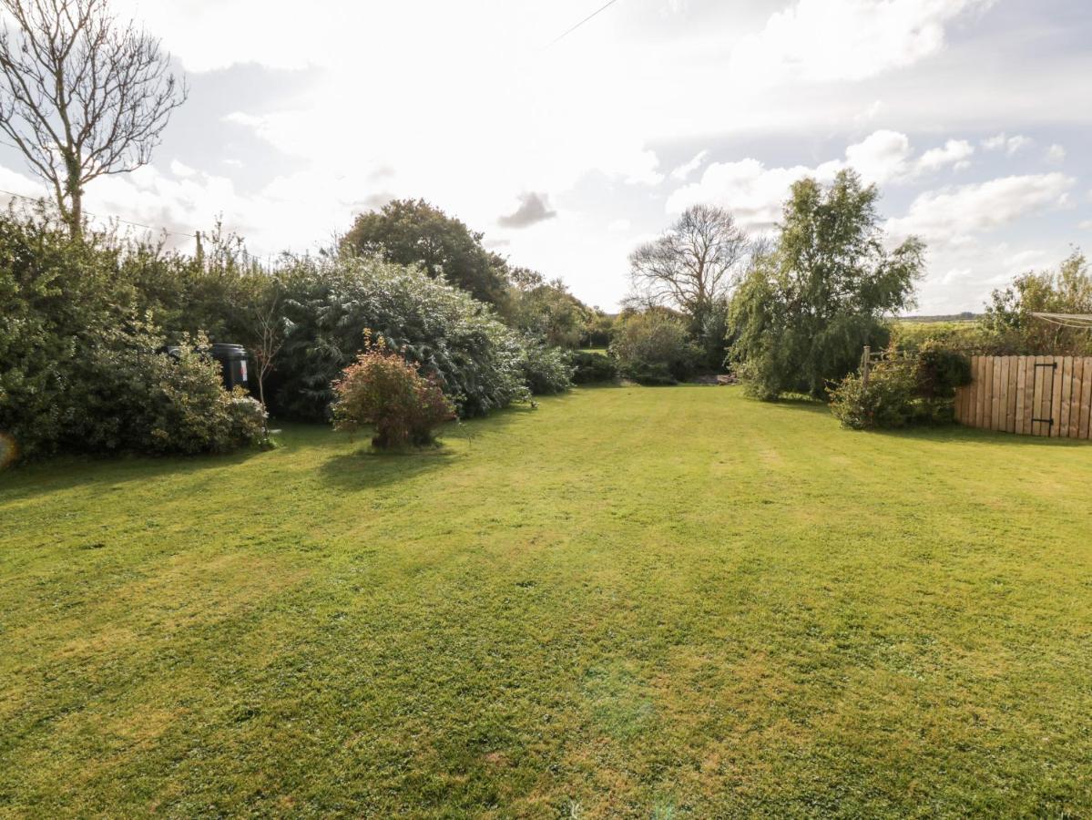 Llain Bach Llangefni Exterior foto